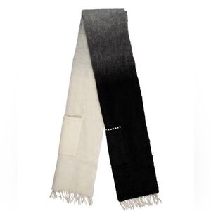GOLDEN GOOSE WITH TAGS Black and White Gradient Scarf